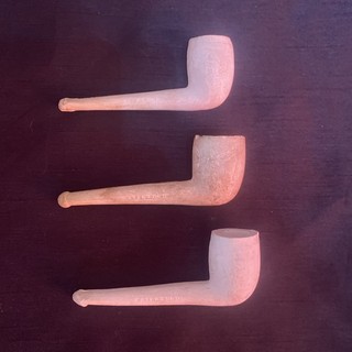 3 Antique Waterford Clay Pipes. Good Condition