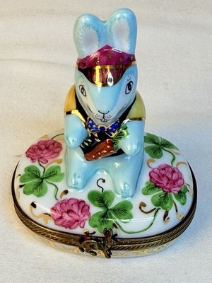 F D Limoges France Peint Main Blue Rabbit Good Luck Shamrock Trinket Box
