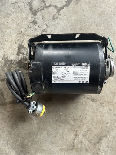 AO SMITH S48A64C28 AC MOTOR 1/2HP/Type S/115V/ 6.8/3.4Amp/60/50Hz - Foto 1 di 11