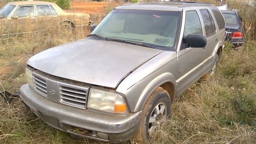 AC Compressor Fits 98-01 Oldsmobile Bravada OEM