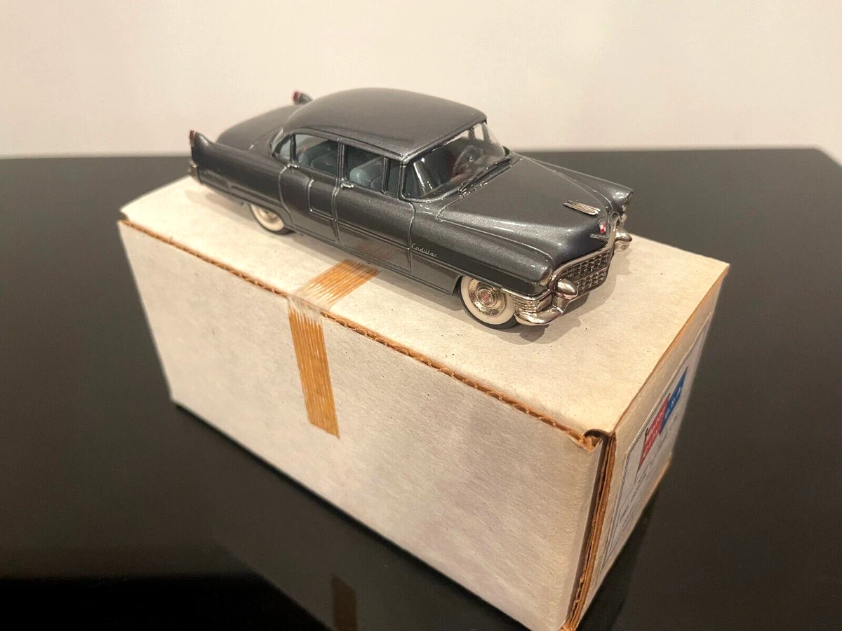 Motor City USA Models Super USA-35 Cadillac series 75 Limo 1955