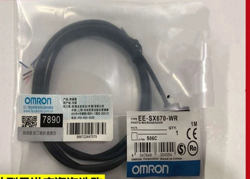 1 PCS NEW IN BOX Omron Photoelectric Switch Sensor EE-SX670-WR