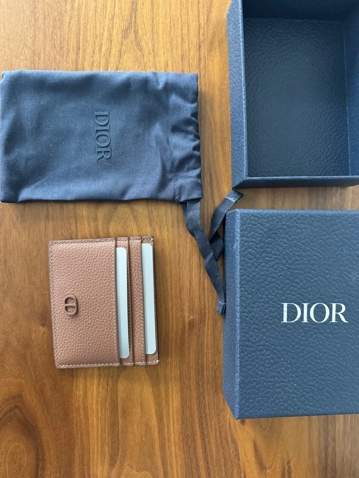 Porte carte icône cd Christian Dior, épuisé, marron. Neuf