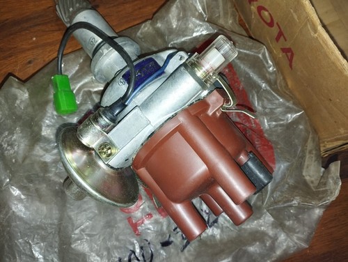 NOS Toyota Celica Corona Cressida Hilux Hiace 18R Engine Distributor Assy RN31 - Picture 10 of 11