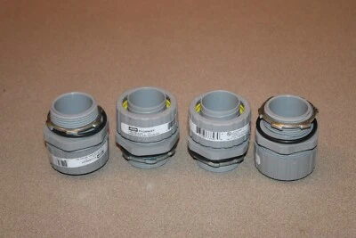 (4) NEW Hubbell P125NGY STRAIGHT MALE LT CONN 1 1/4 IN NM GRAY - Image 1 of 4