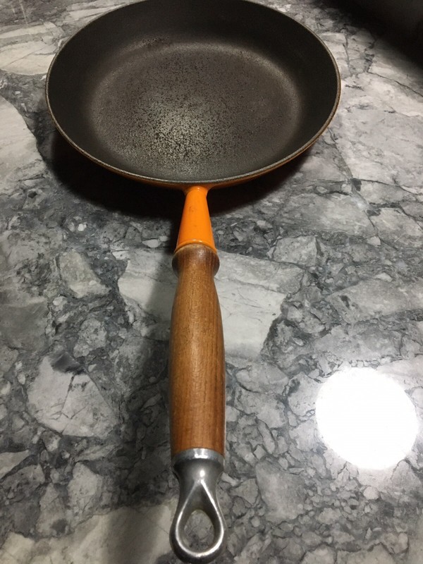 Vintage Le Creuset Fry Pan Skillet #26 Wood Handle