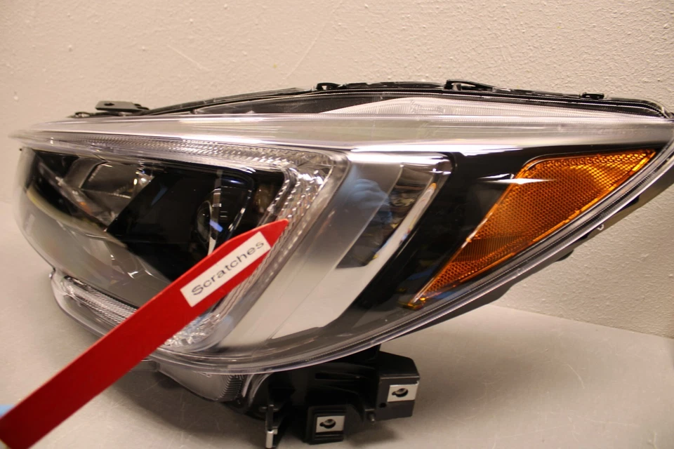 Faro lateral izquierdo con LED Subaru Legacy Outback 2018 2019 2020 Foto 4 de 4