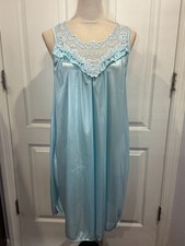 Women Light Blue Silky Sleeveless Nightgown Size 2XL 37"Lx22"W
