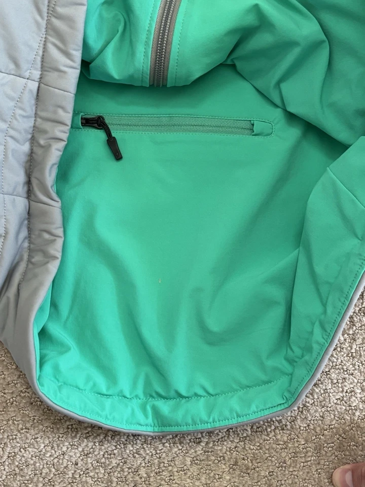 Specialized Cycling Vest Lightweight Gray Green Women’s M - Image 4 of 4