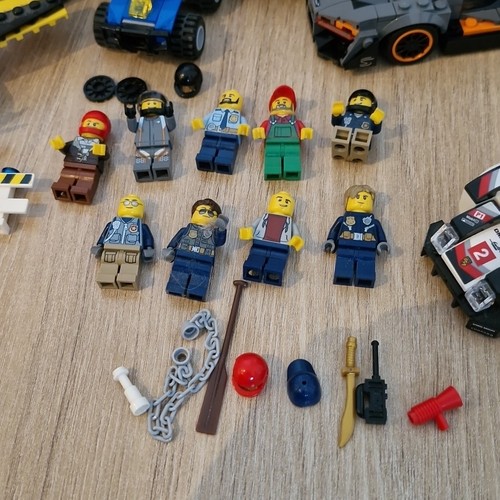 Lego Bundle Cars Plane 9 Figures And Accessories No Box Instructions Read - Picture 3 of 12