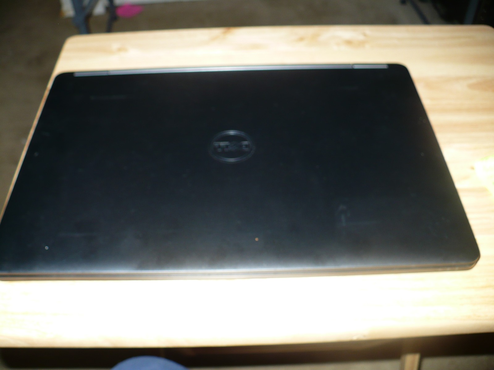 Dell Latitude E7470, 14-Inch Laptop, with 6300U, Core i5, 256 GB NVMe (Non-Volatile Memory Express)