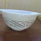 Vintage Pyrex Golden Scroll #441 Cinderella Dip Bowl 1.5pt