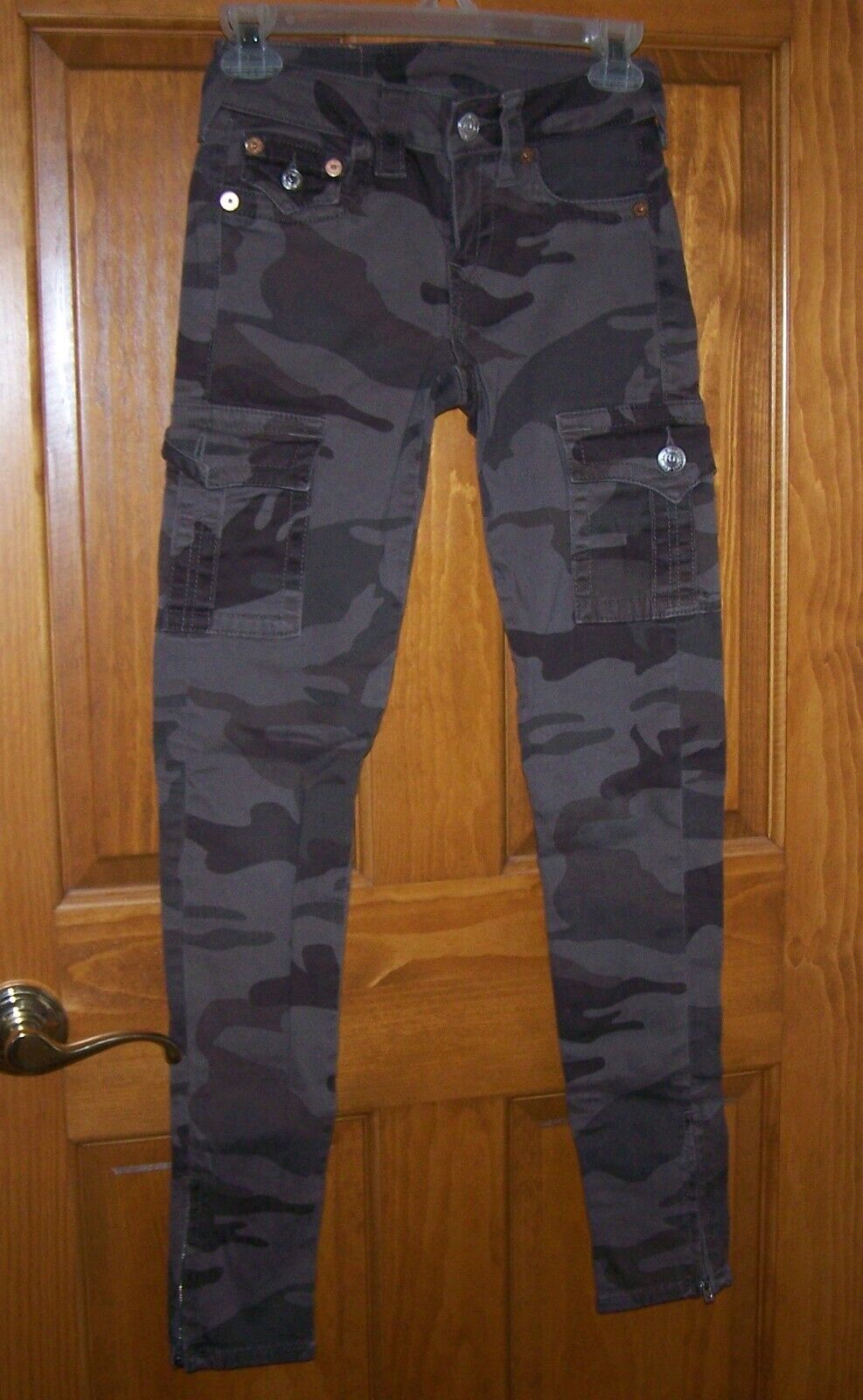 Picture 1 of 3