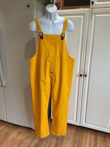 West Chester Master Gear Size Large 3-Piece Watertight PVC Rain Suit - Picture 8 of 9