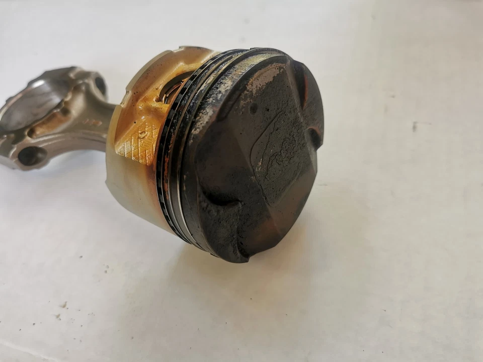 Pistón y bielas OEM de pocas millas 2ZZ Toyota Celica GT-S, XR-S 1.8 Foto 3 de 4