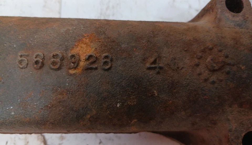 Colector de escape usado OEM GM RH 371 568926 1957-58 Oldsmobile 88-98 (M19) Foto 3 de 4