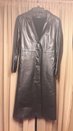 Women'sLeather Coat(sears the fashion place)