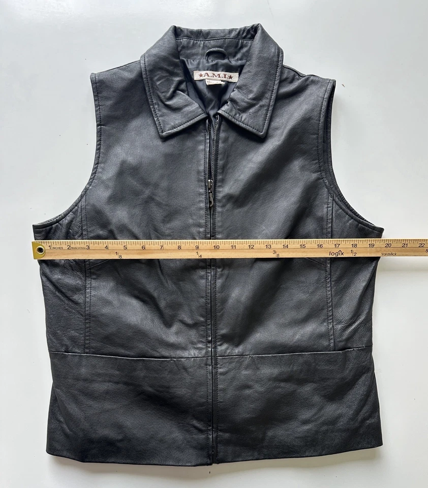 AMI Black 100% Leather Soft Full Zip Lined Retro Vest Women’s Medium Pockets - Image 4 of 4
