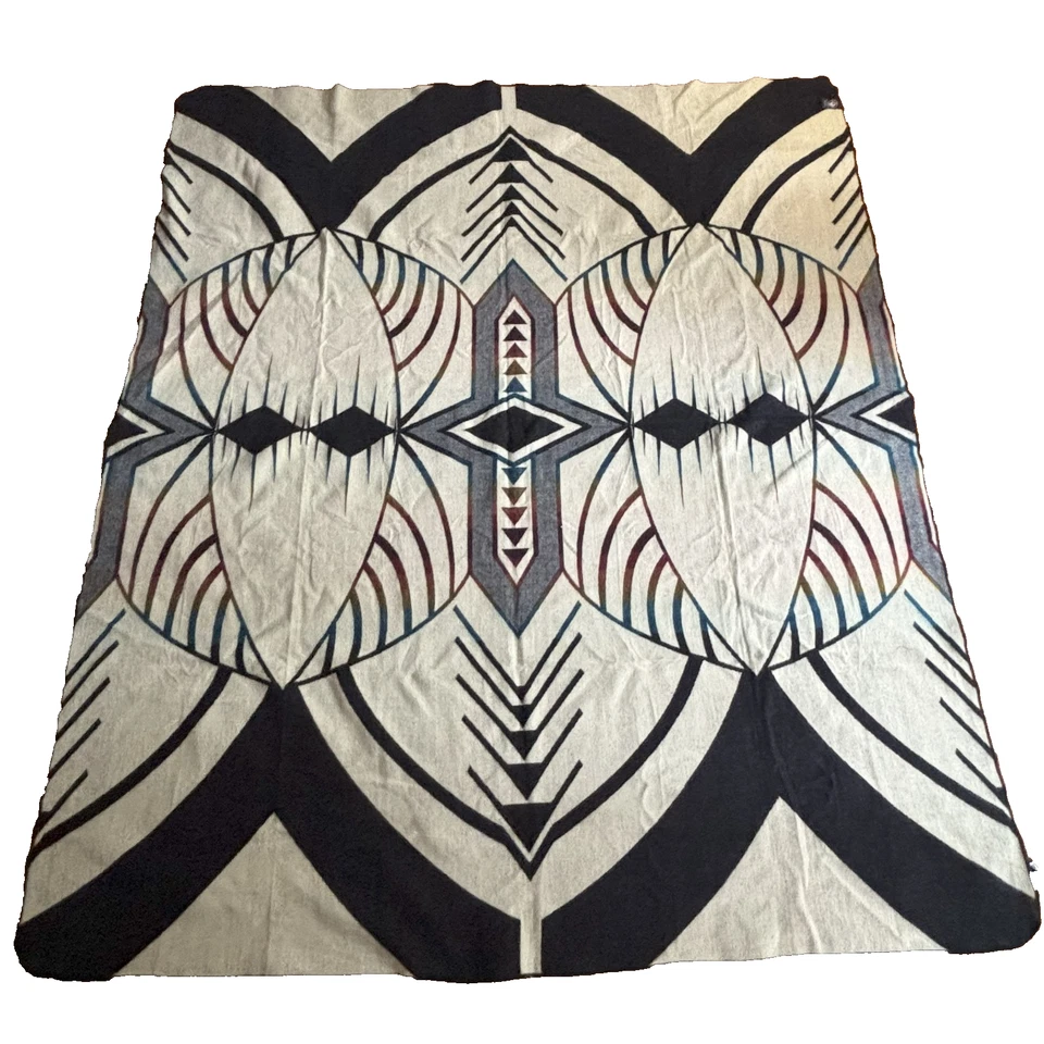 NWT Indian Creations by Incas 80% Alpaca Blanket 75x88 Ecuador Reversible Tribal - Image 4 of 4