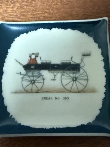 Set piatti portagioie vintage in vetro artistico stampa carrozza lotto 2 piccoli piatti in vetro - Foto 3 di 10