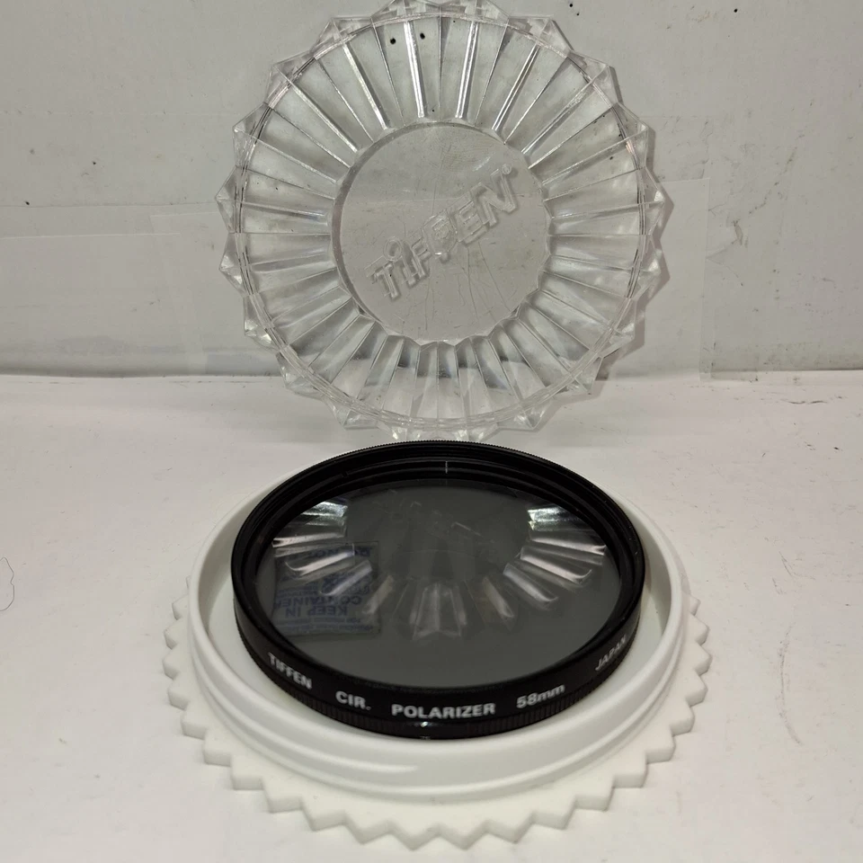 Vintage Tiffen Professional 35mm Film Camera Lens 58mm Polarized Light Filter - Image 2 of 4