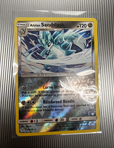 Alolan Sandslash 138/236 Cosmic Eclipse Reverse Holo HP 120 Rare