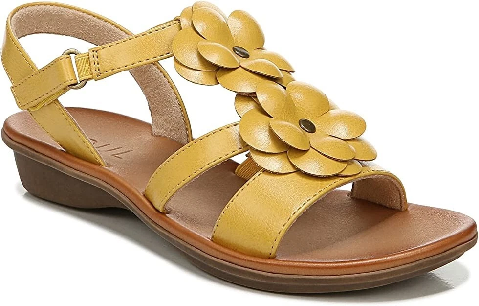 Naturalizer yellow best sale sandals