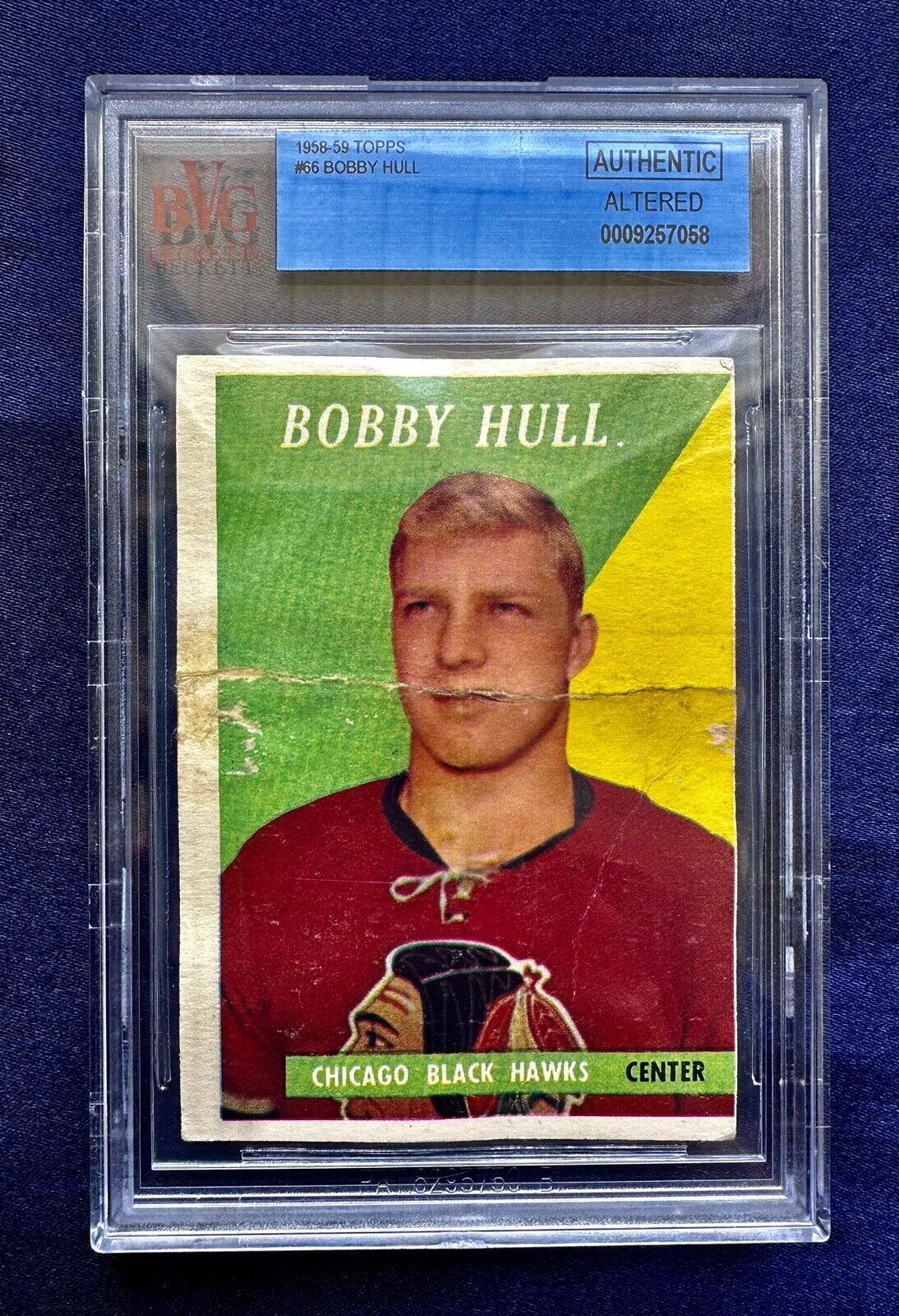 Bobby Hull – Black N' Gold Hockey