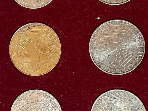 GERMANY 1972 MUNICH OLYMPICS, SET OF 24 SILVER 10 MARK COINS, IN ORIGINAL CASE - Picture 21 of 22