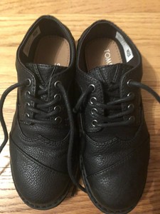 toms boys shoes