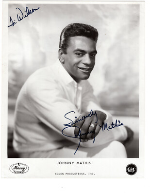 Johnny Mathis Signed Vintage 8 x 10 Photo / Autographed Singer | eBay