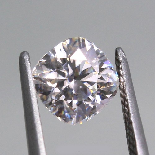 Toll! Natur DE Farbe VVS1 Brillantschliff weiß 4x4 mm Kissen lose Diamant - Bild 6 von 10