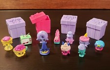 SHOPKINS Miniatures Figurines Toys 11 Pcs and 4 Gift Boxes Lot Set Children Kids