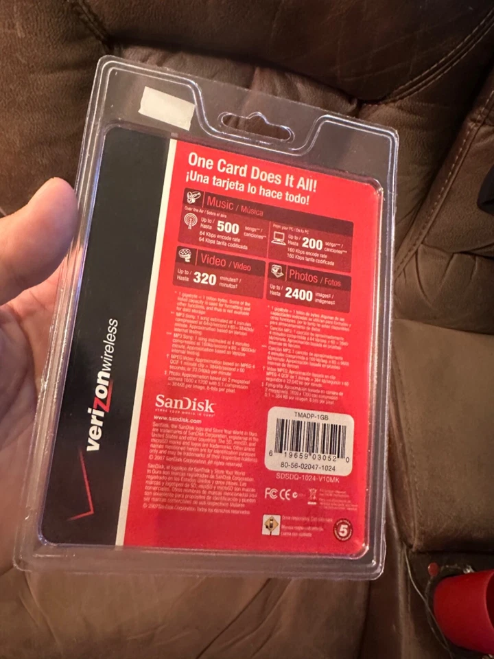  New sandisk 1gb Memory Card With Adapter 3 In 1 - Image 4 of 4