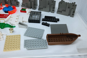 LEGO 6097 Night Lord&rsquo;s Castle &ndash; Inc. Set (83%) w/ Box, Manual & Bonus Lego Parts