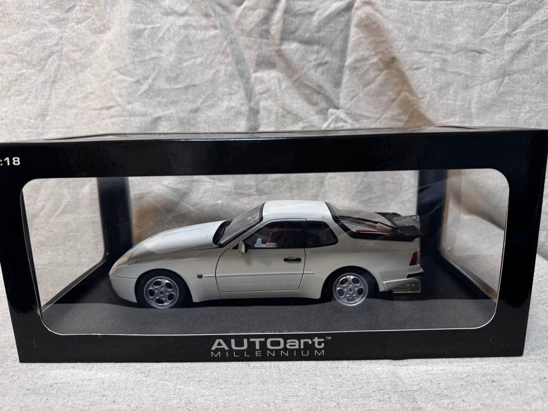 AUTOart 1/18 Porsche 944 Turbo White Mini Car Unopened | eBay