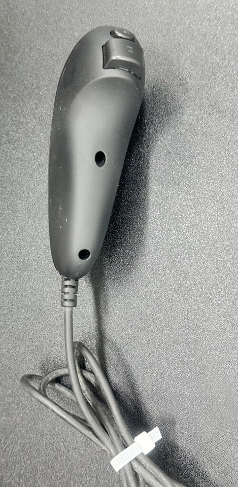 Black Nintendo Wii Nunchuck Controller Wii U In Good Condition - Image 3 of 4