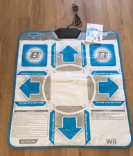Nintendo Wii Dance Dance Revolution Hottest Party 1 incl. tappetino da ballo / usato