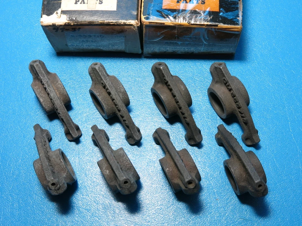 Juego de 8 brazos basculantes de admisión y escape Oldsmobile 88 98 V8 GM 1949-1951 555716 Foto 3 de 4