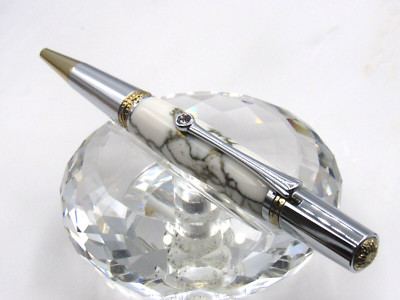UNIQUE HIGH QUALITY HANDMADE MAJESTIC SQUIRE GOLD MATRIX TWIST BALL POINT PEN