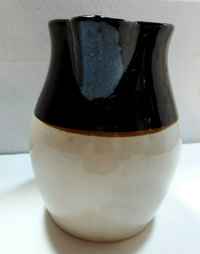 Pitcher Robinson Ransbottom Pottery Roseville, Ohio 6 1/2" Brown/Tan Vintage - Picture 4 of 10