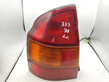 Feu arrière Mazda 323