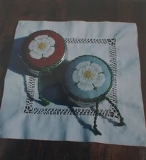 White Rose Tin Topper - Samplers and Such 