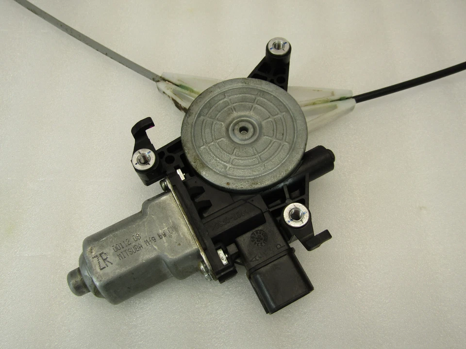 Regulador de ventana de pasajero trasero derecho Subaru Outback 2010-2014 con motor OEM Foto 2 de 4