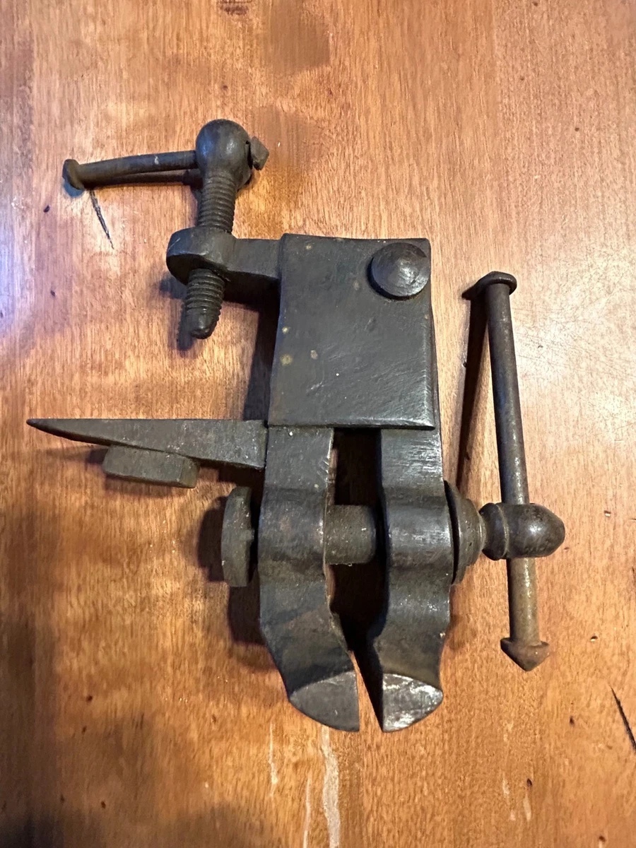VINTAGE Jeweler Bench Vise Tool Blacksmith Forged Anvil Jewelry OLD RARE Ta6