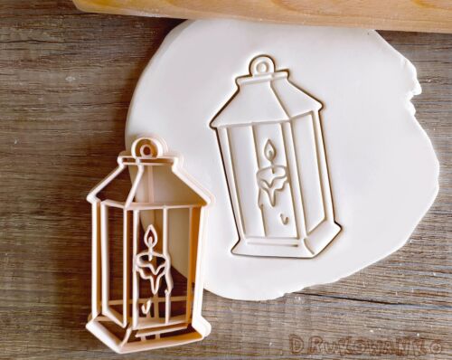 Lantern With Candle Church Light Santa Winter Snow Christmas Cookie Cutter - Picture 1 of 5