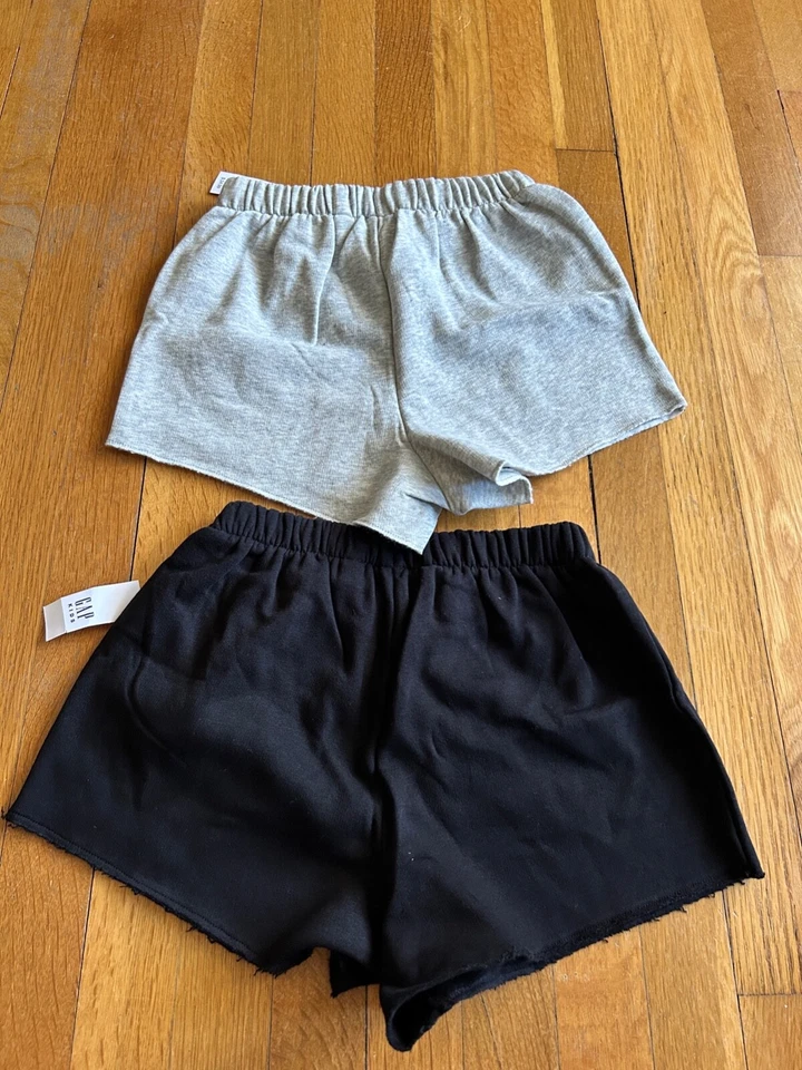 Juego de 2 pantalones cortos Gap para niños talla XL 12 NUEVOS CON ETIQUETAS grises y negros Foto 3 de 3