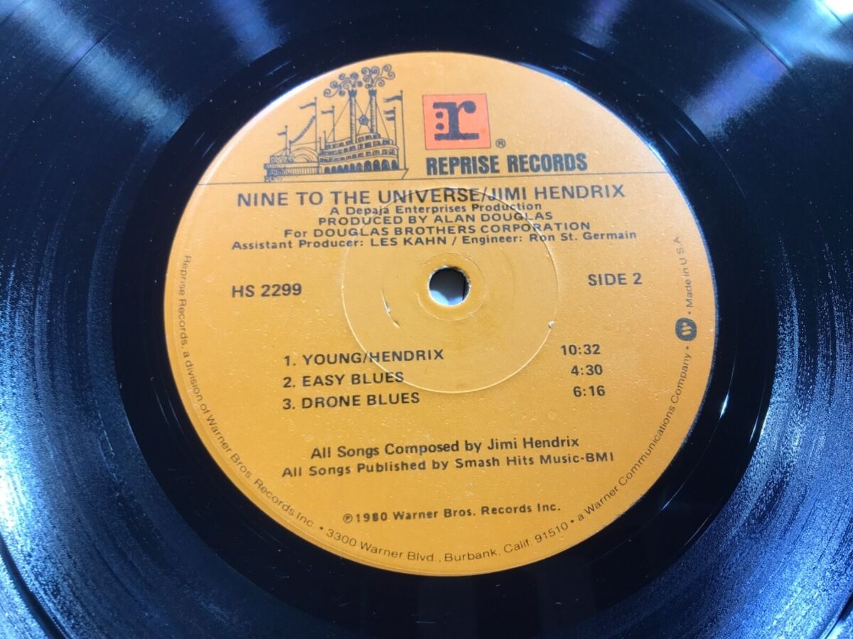 J3-55 JIMI HENDRIX Nine To The Universe  1980  HS 2299