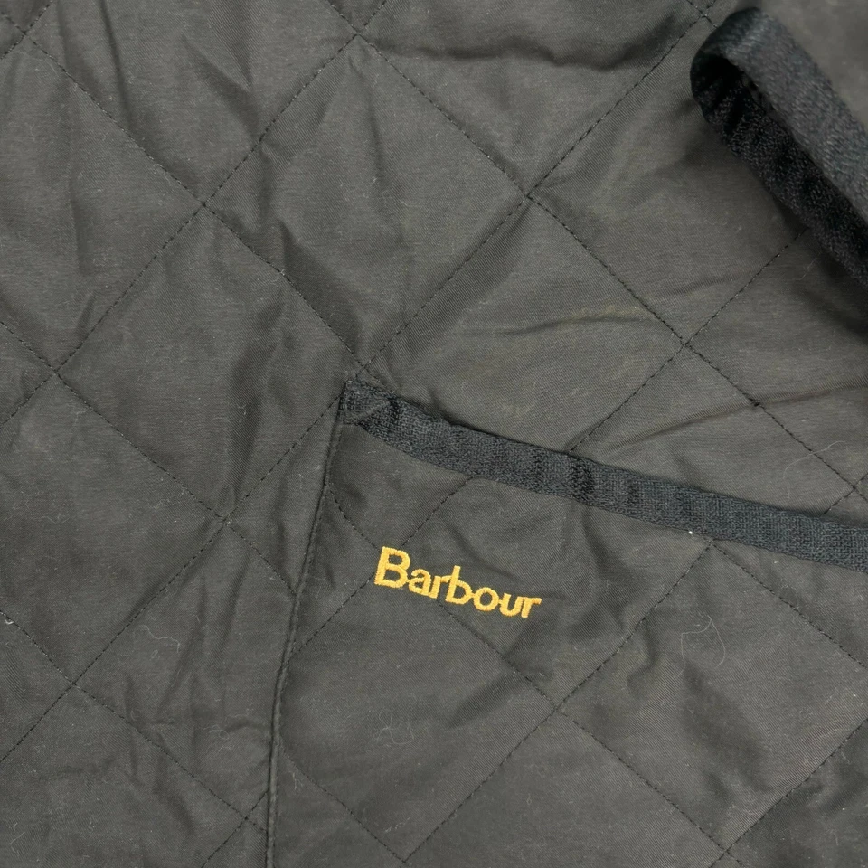 Chaqueta Barbour Adulto Pequeña Negra Acolchada Campo Campo Caza Abrigo Para Hombre Foto 3 de 4