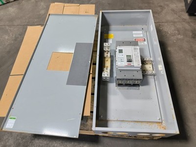 Susol UTS1200H MCCB Circuit Breaker w Enclosure Digital Trip Relay 1200A 3P 600V